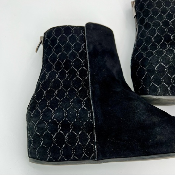 Aquatalia Women Suede Leather Chelsea Boots Black Wedge Heels Booties Size 8.5 - Picture 8 of 10